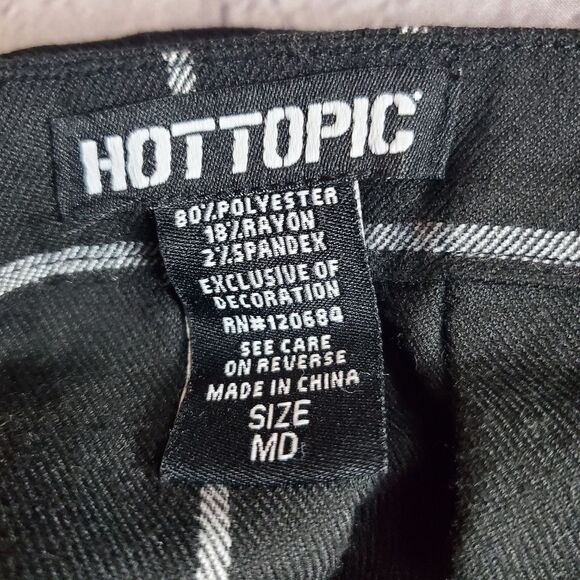 HOT TOPIC belted plaid skirt M - Picture 6 of 7